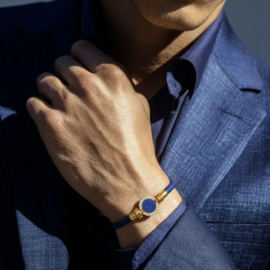 1889 Pave Collection 18-carat Gold with Stingray Leather Bracelet, view 15 – Viktor Alexander