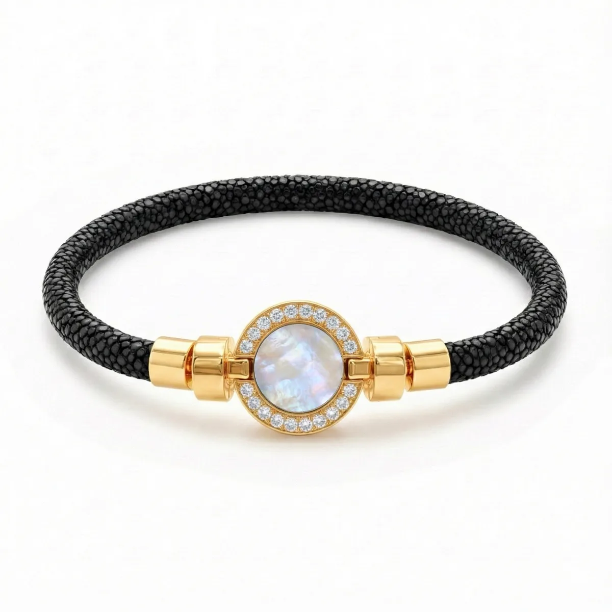 1889 Pave Collection 18-carat Gold with Stingray Leather Bracelet, view 5 – Viktor Alexander