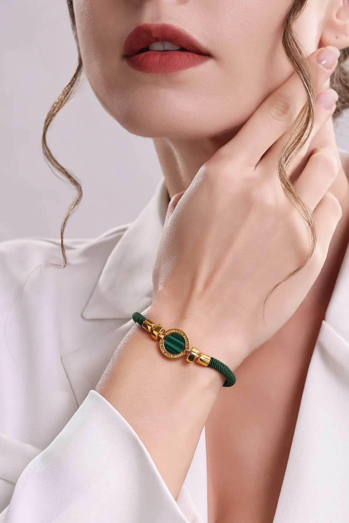 1889 Malachite 18-carat Gold, view 2 – Viktor Alexander