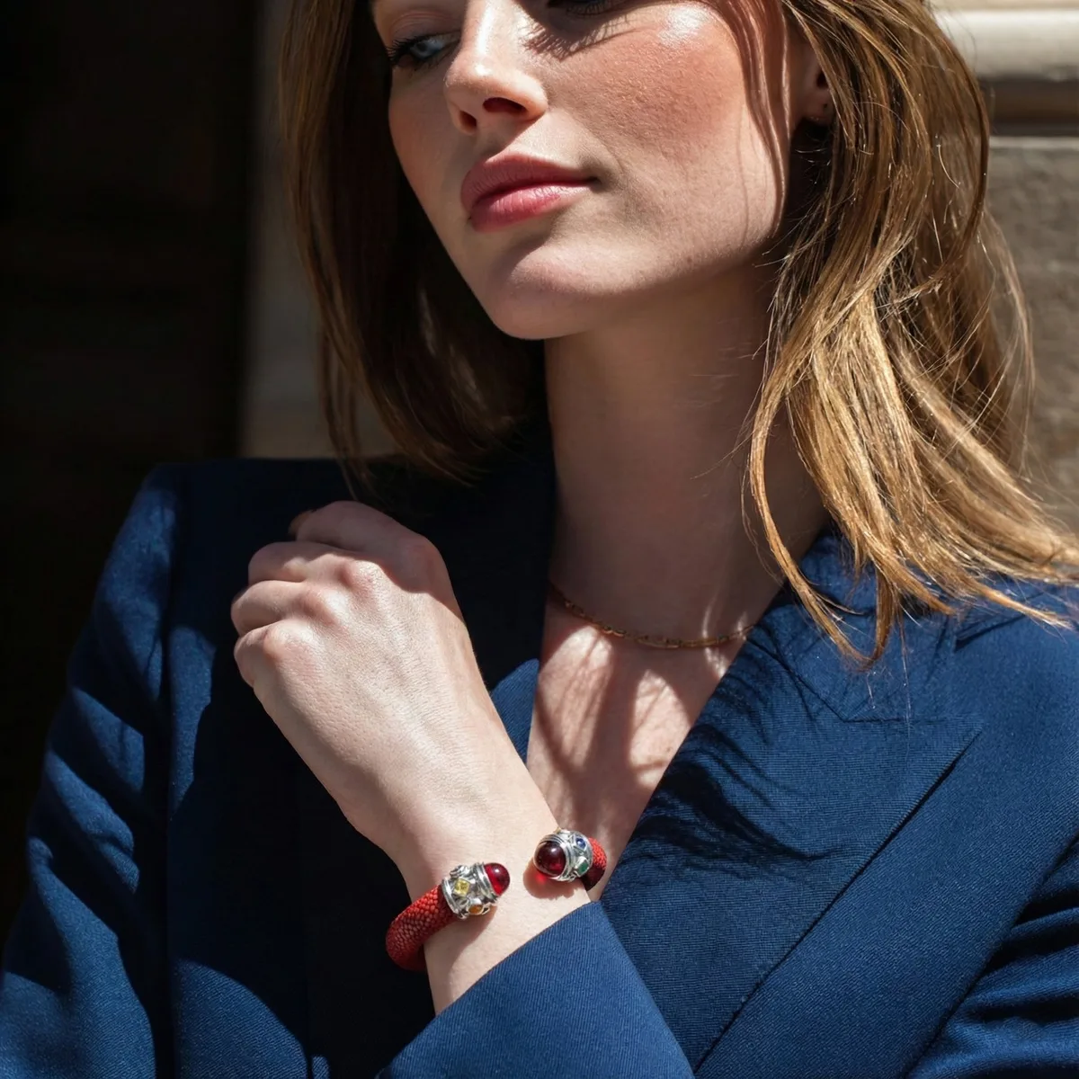 Alix 925 Garnet & Fancy Sapphire Stingray Bangle, view 4 – Viktor Alexander
