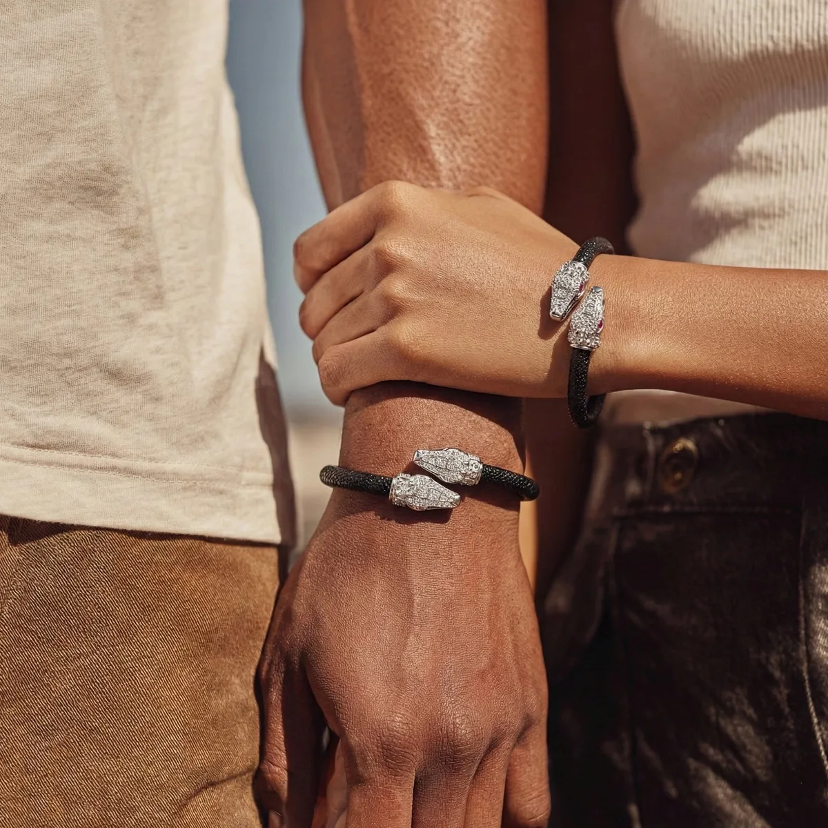 Crocodilus X 925 White Sapphire Eternity X Stingray Bracelet, view 5 – Viktor Alexander