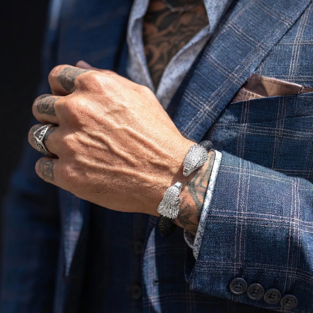 Eagle 925 White Sapphire & Ruby Stingray Bracelet, view 7 – Viktor Alexander