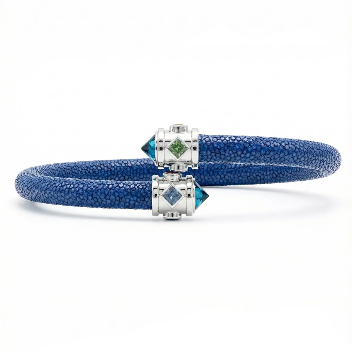 Eternity 925 London Blue Topaz & Fancy Sapphire Stingray Bracelet, view 2 – Viktor Alexander