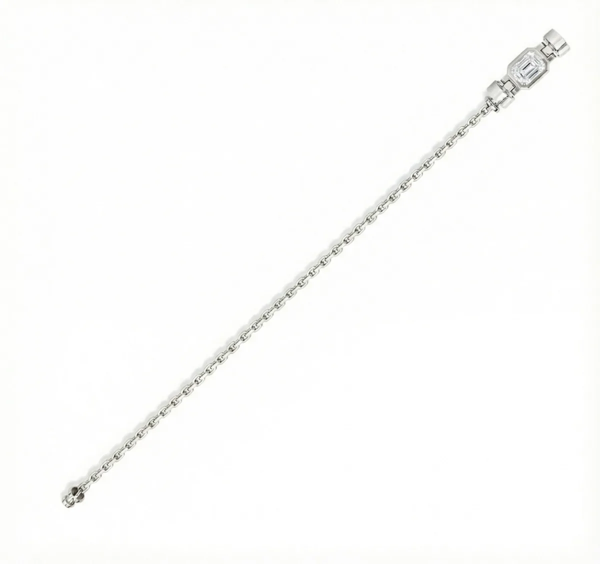 Jubilee 1.6 carat Emerald Cut Diamond with gold chain links in 18 carat Gold, view 8 – Viktor Alexander