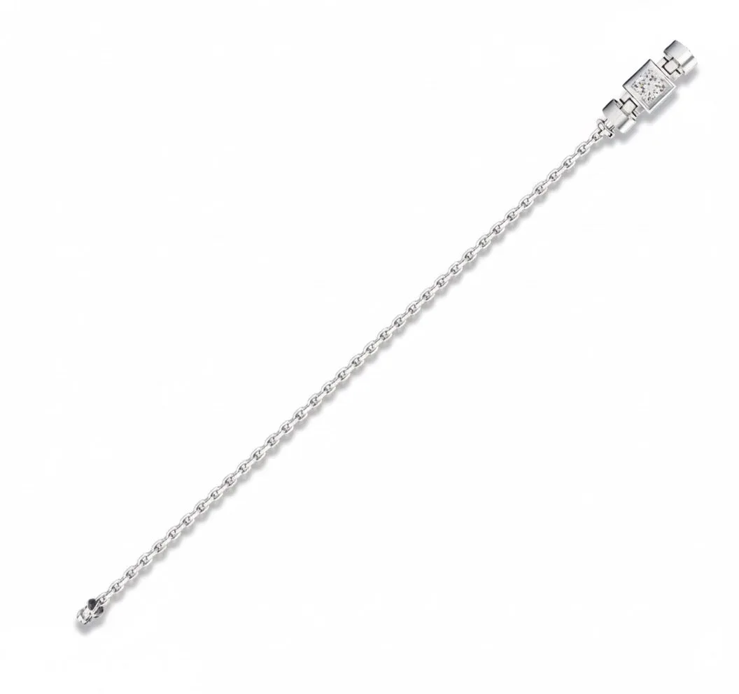 Jubilee 1 carat Princess Diamond with gold chain links in 18 carat Gold, view 4 – Viktor Alexander