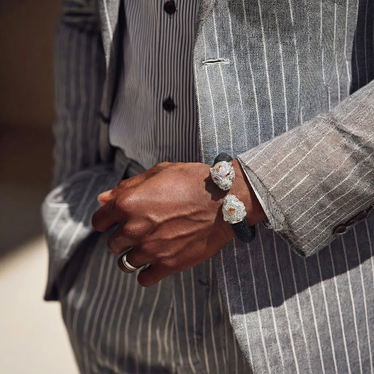 Tiger 925 White Sapphire & Ruby Stingray Bracelet, view 8 – Viktor Alexander